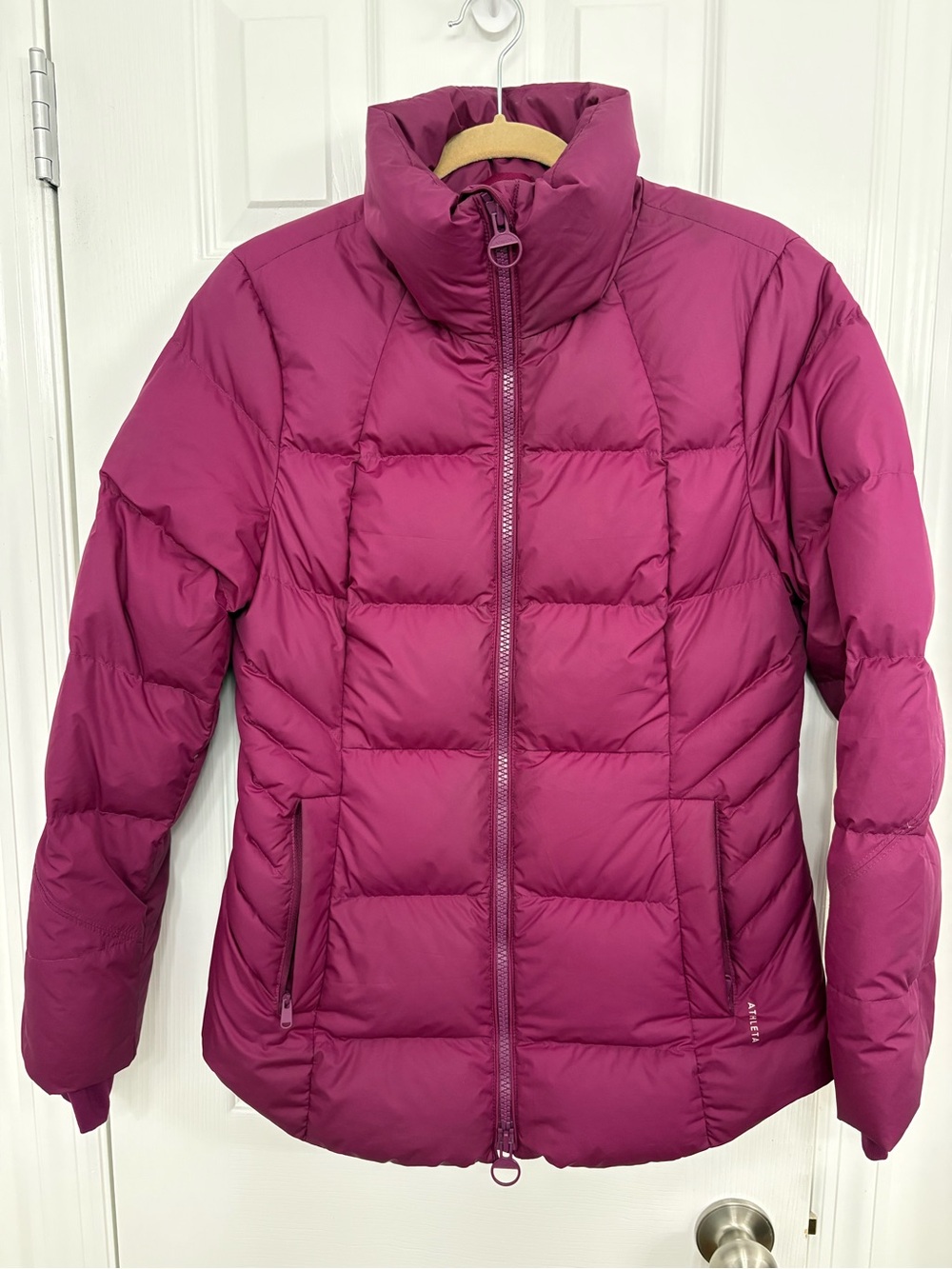 Athleta Down Town Jacket – Magenta – Size M – Down Fill